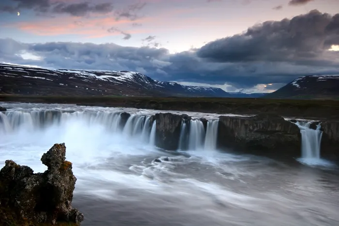 Framed Print : Godafoss. Watervallen bij Godafoss; Waterfalls at Godafoss
