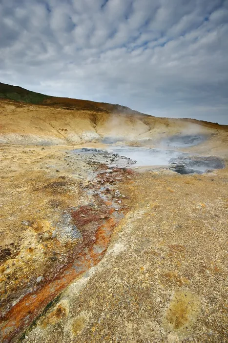 Framed Print : Krysuvik. Vulkanisch actief gebied bij Krysuvik; Geothermal area at Krysuvik
