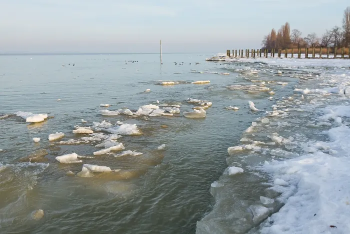 Framed Print : Lake Constance in winter