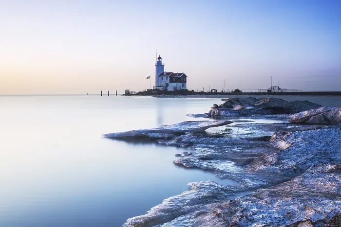 Framed Print : Lighthouse Marken