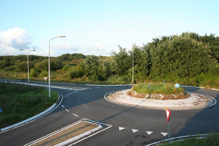 Framed Print : Weg, Road. Nieuwe ontsluitingsweg langs de duinen; New road close to nature reserve