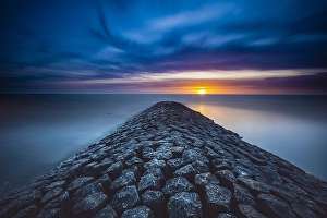 Breakwater Prints: Breakwater at Hindeloopen