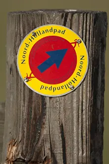 Images Dated 21st October 2009: Wegwijzer, signpost